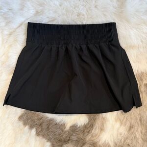 GAP black skort skirt smocked waistband XS Gapfit athletic Athleisure tennis
